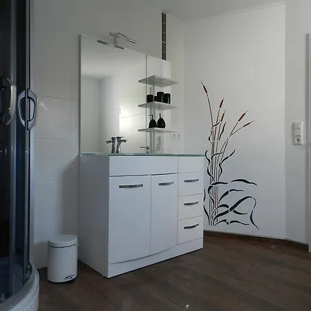 Panoramalodge Ruegen * 알테파흐르